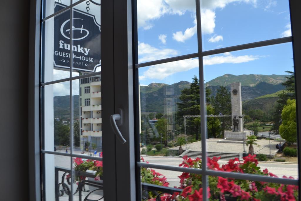 Funky Guest House&adventures