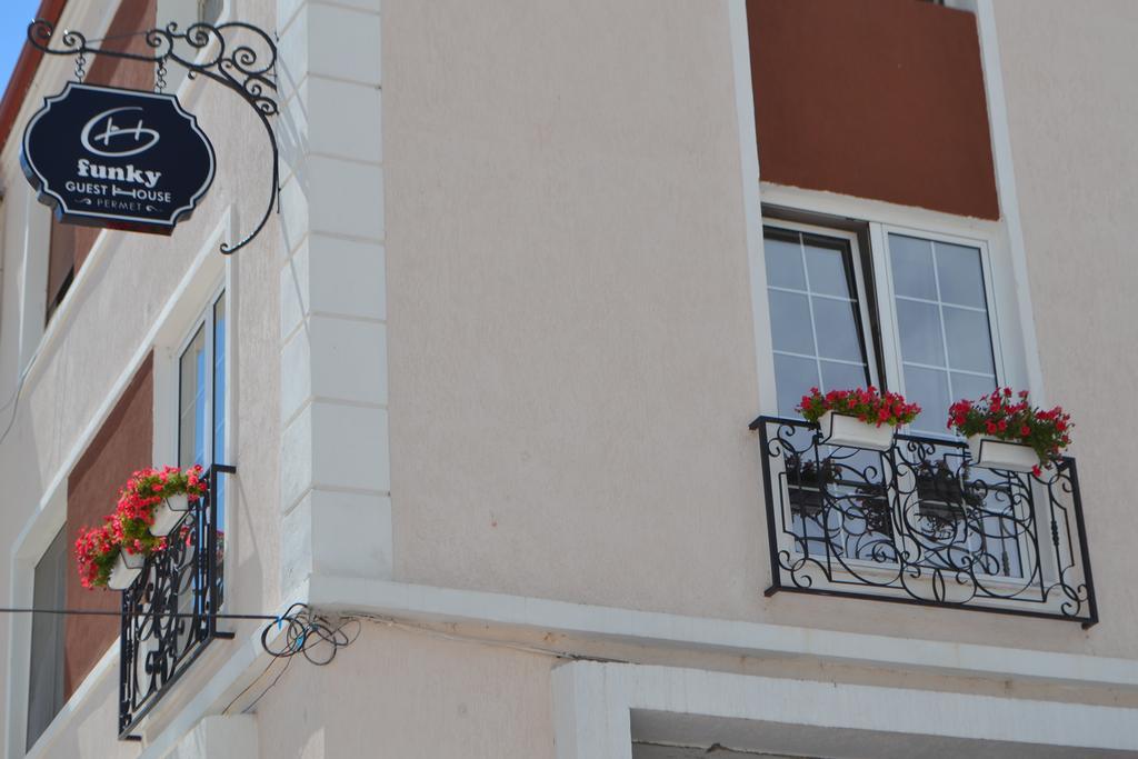 Guest house Funky & Adventures 3*